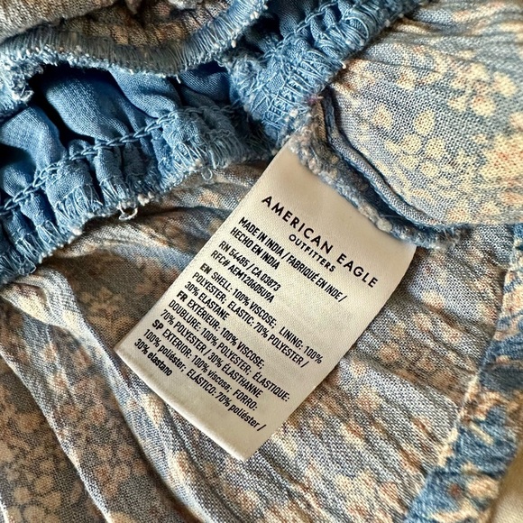 American Eagle Floral Top - Picture 6 of 6